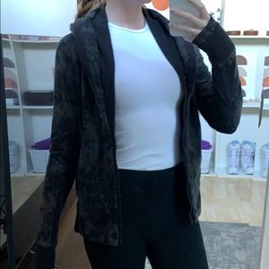 Lululemon black jacket
